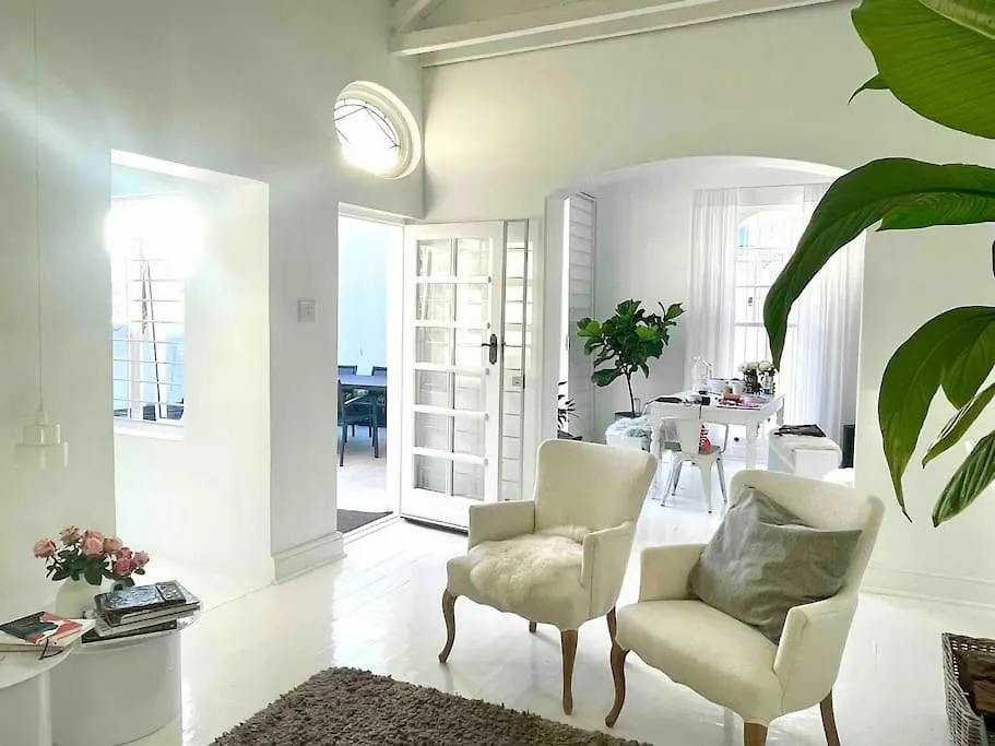 Classy And Relaxing Home In Tamboerskloof Cape Town Holiday home
