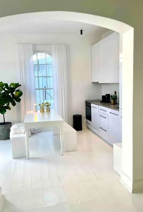 Classy And Relaxing Home In Tamboerskloof Cape Town South Africa